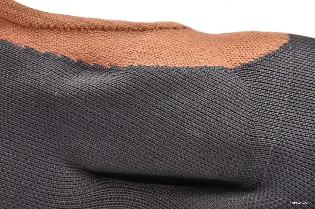 GY1759 Stone Carbon Knit Yeezy RNR Adidas 0627